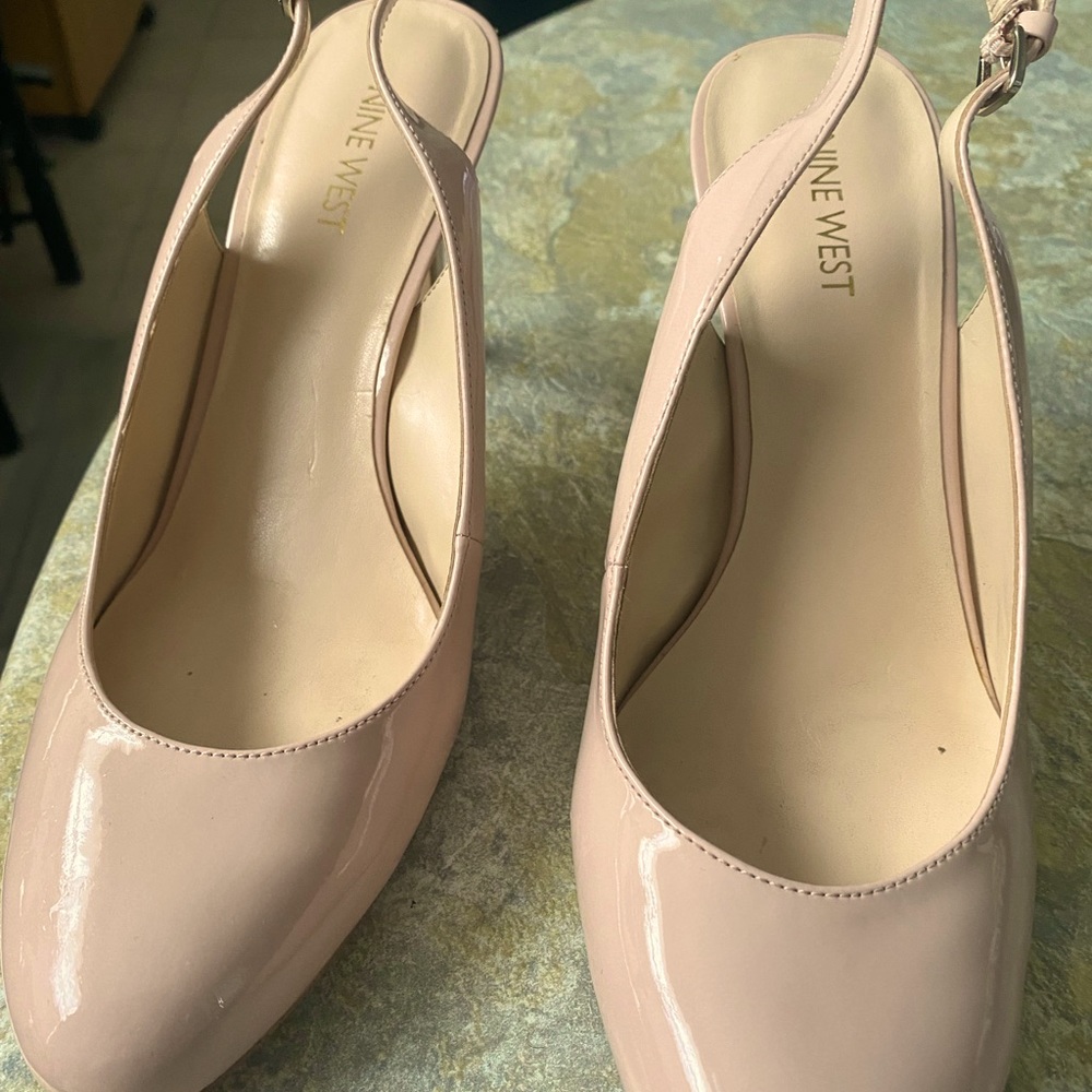 Nine West 8 1/2 blush heels